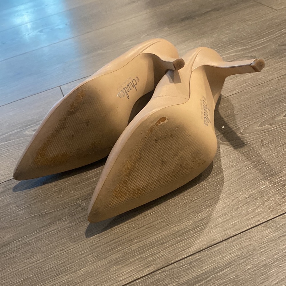 Beige Pointed Toe Pump - Picture 3 of 4